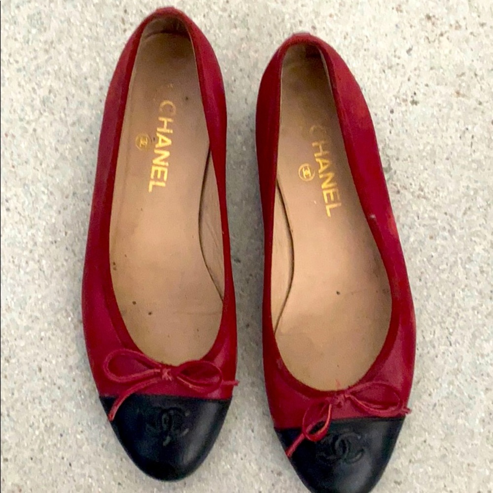 Chanel black and red ballerina flats size 40